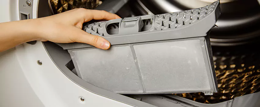 Signs Of A Clogged Dryer Lint Trap in North Plainfield, New Jersey